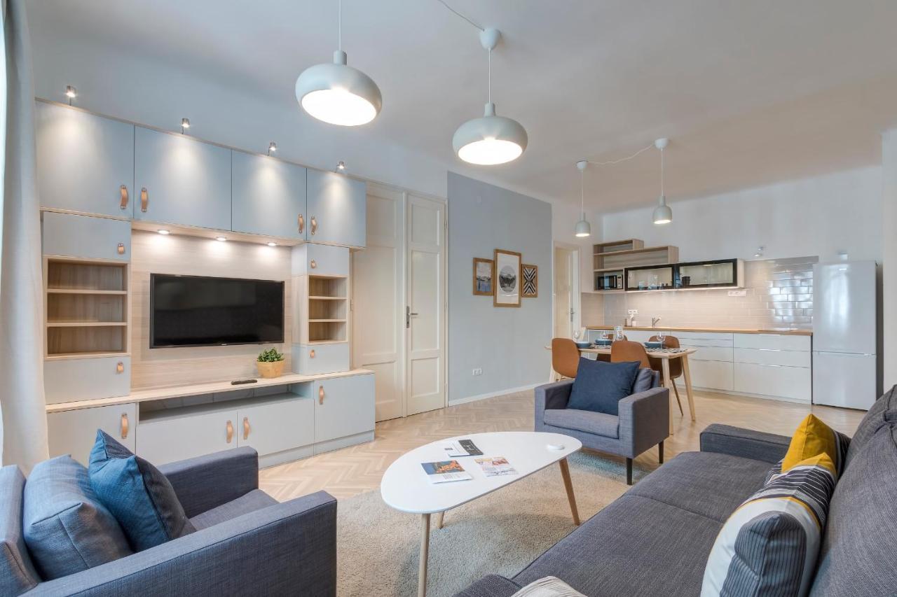 Galya Apartment บูดาเปสต์ ภายนอก รูปภาพ