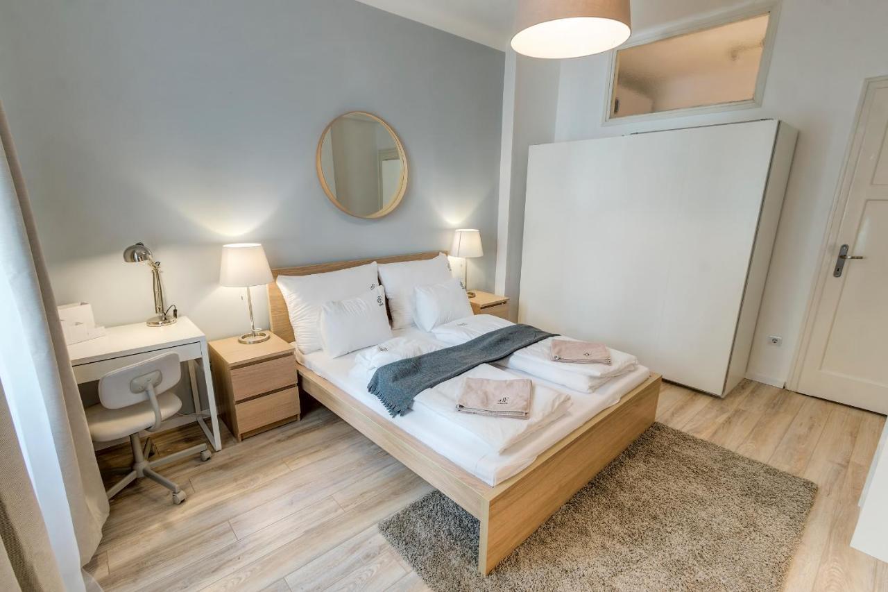 Galya Apartment บูดาเปสต์ ภายนอก รูปภาพ